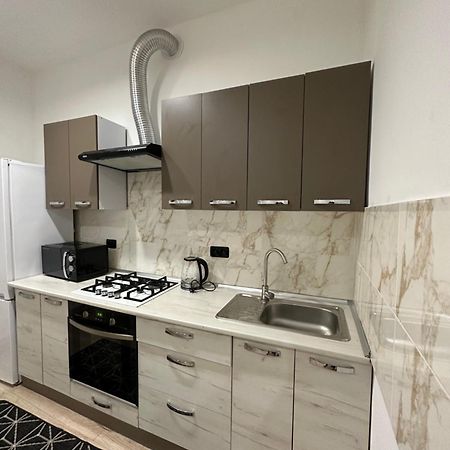 Levvv Apartment Leopoli Esterno foto
